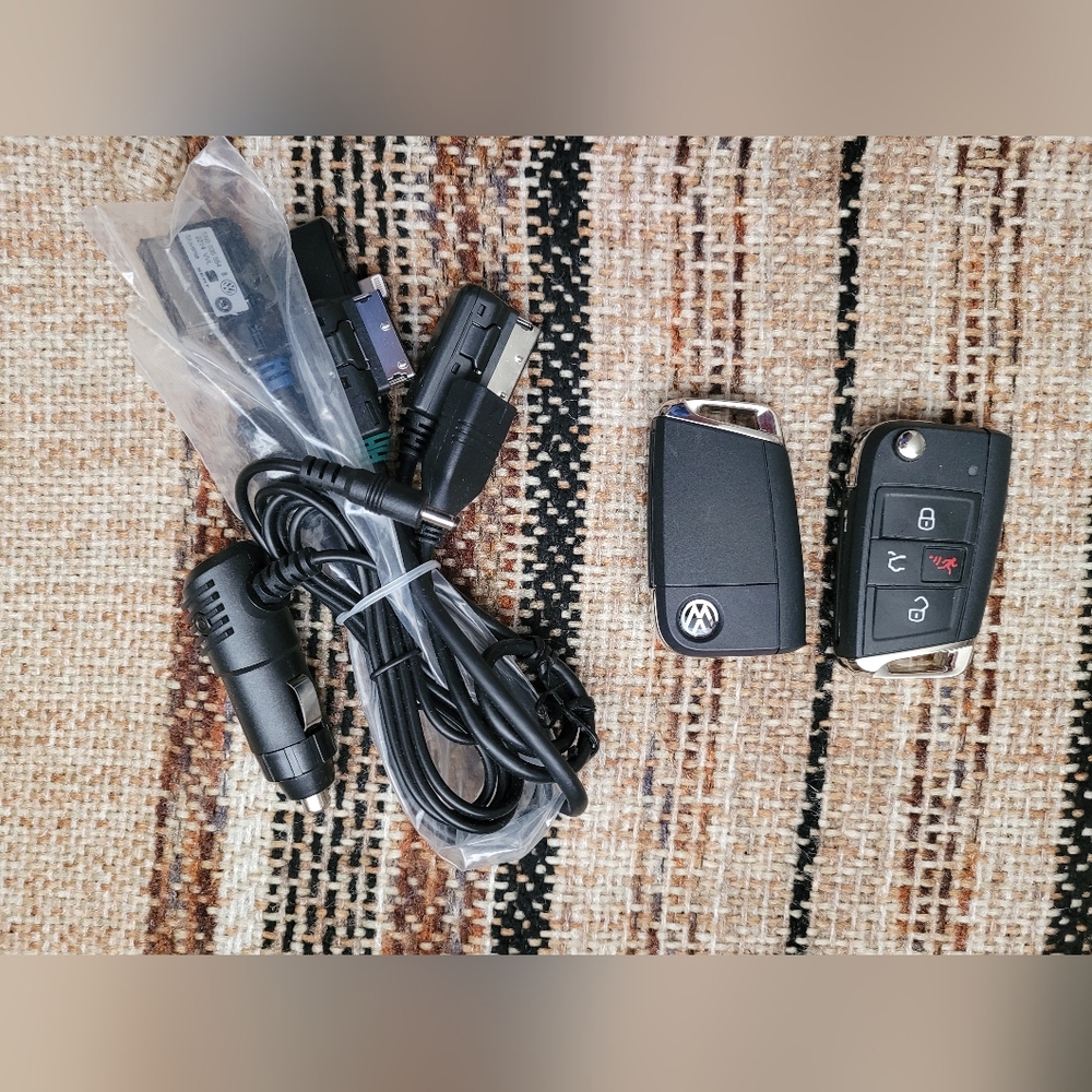 VW Golf accessories and 2 car remotes